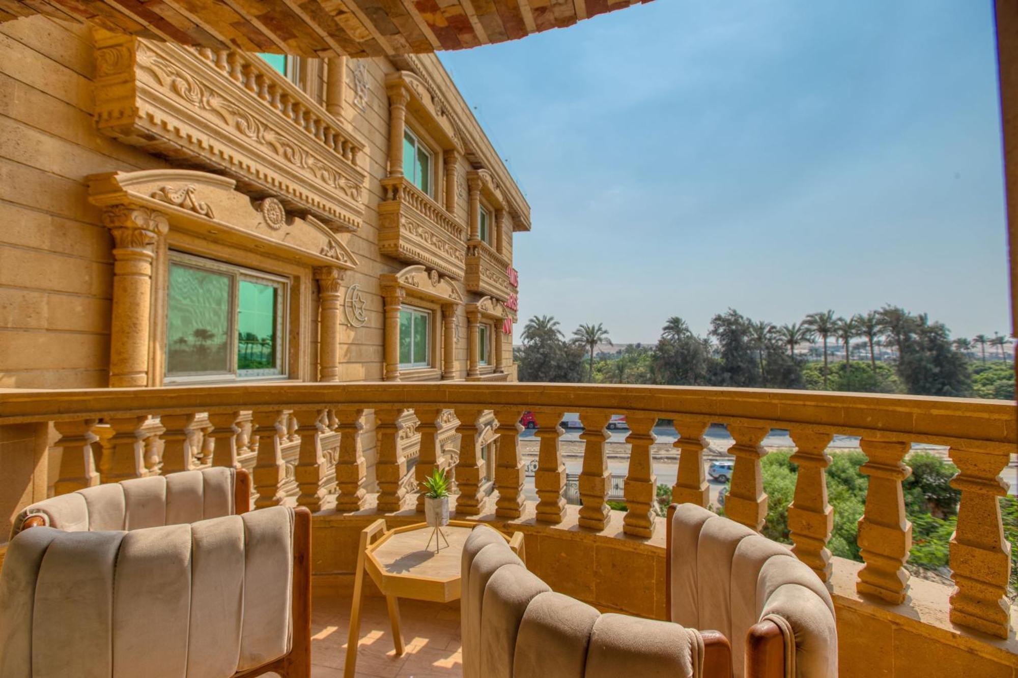 Golden Palm Sunrise Inn Kafret el-Gabal Eksteriør billede
