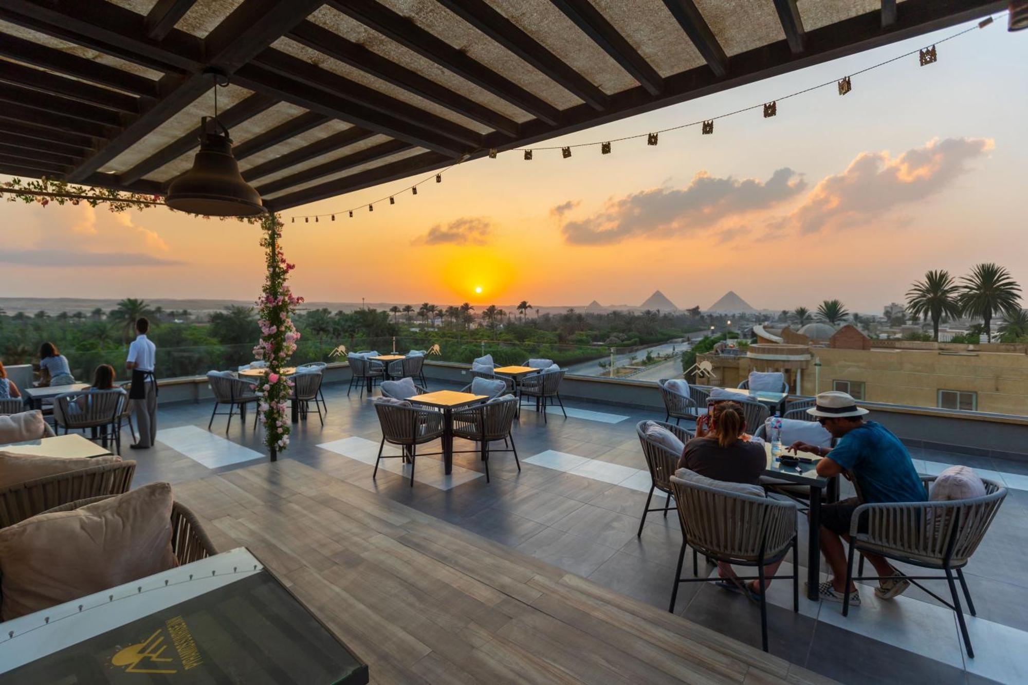 Golden Palm Sunrise Inn Kafret el-Gabal Eksteriør billede